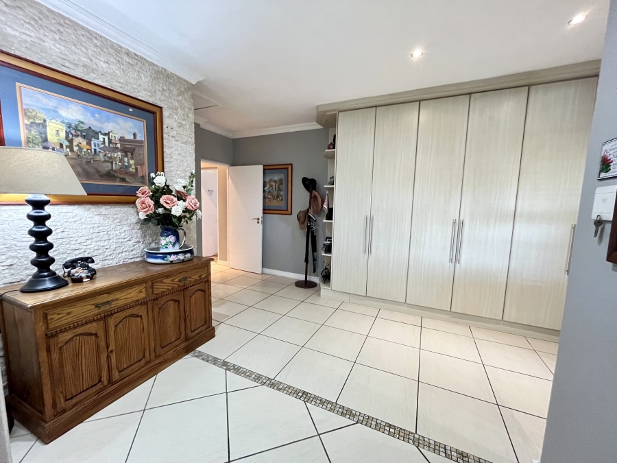 3 Bedroom Property for Sale in Helena Heights Western Cape